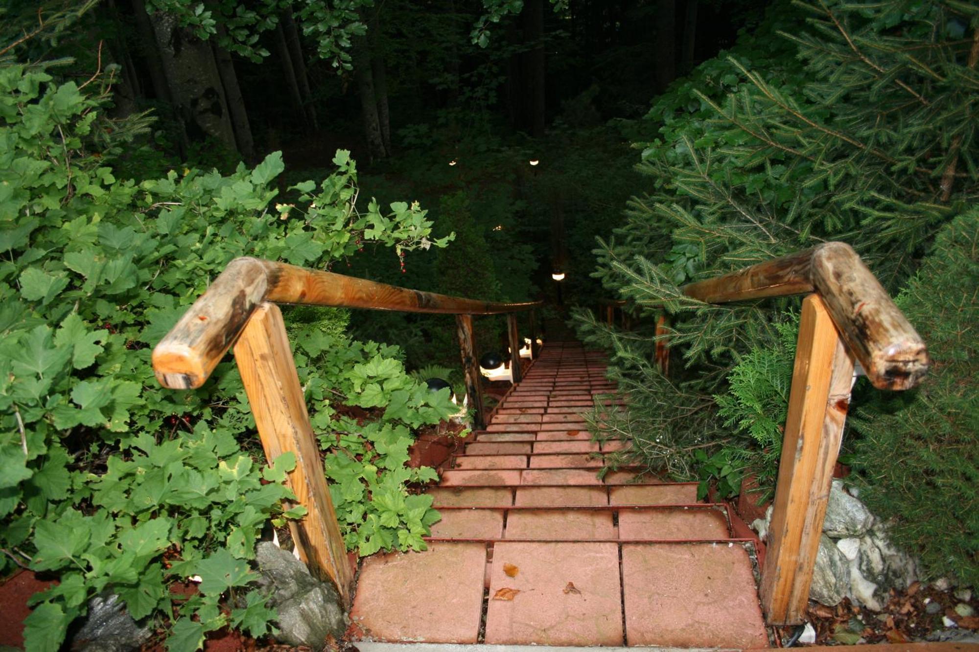 Boutique Hotel Forest Retreat (Adults Only) בוסטאני מראה חיצוני תמונה